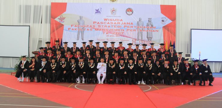 Menteri Pertahanan Hadiri Wisuda 312 Mahasiswa Unhan