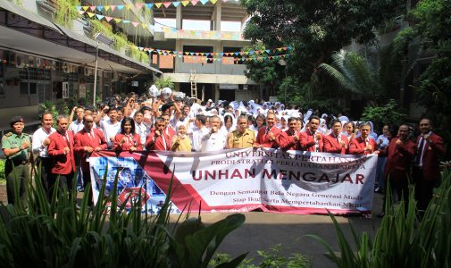 Unhan Laksanakan Program Unhan Mengajar di SMAN 1 Bogor