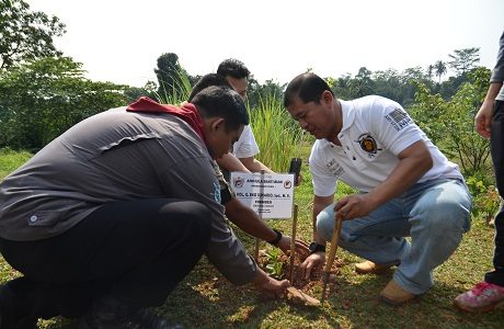 Mahasiswa Unhan Tanam 115 bibit Pohon Sebagai Bentuk Pengabdian Anshula terhadap Lingkungan