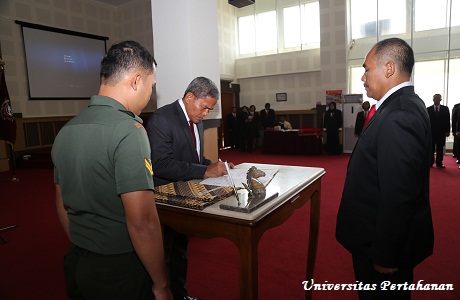 Unhan Laksanakan Pelantikan dan Sumpah Jabatan serta Serah Terima Jabatan Eselon III di Lingkungan Unhan