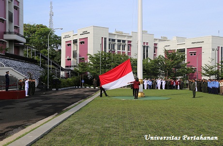 Unhan Laksanakan Upacara Peringatan Hari Pahlawan