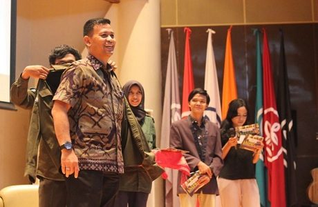 Dekan FMP Unhan Sebagai Pembicara dalam Seminar Nasional Unit Kegiatan Mahasiswa Institut Pertanian Bogor (UKM IPB)