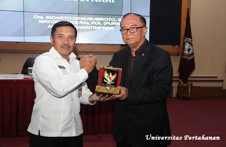 Kuliah Umum Mayjen Pol (Purn) Drs. Sidarto Danusubroto, S. H