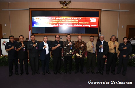 Seminar Strategi Menghadapi Radikalisme Melalui Ruang Siber