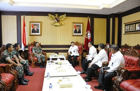 Rektor Unhan Terima Kunjungan Silaturahmi Komandan Pusat Misi Pemelihara Perdamaian (PMPP)