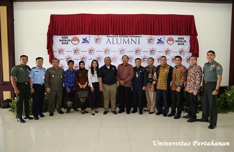 Unhan Selenggarakan Sarasehan Alumni, Dosen dan Pakar Bidang Pertahanan Tahun 2018