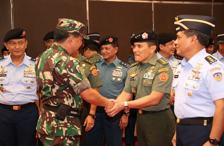 3-ucapan-selamat-dari-panglima-tni-kepada-rektor-unhan