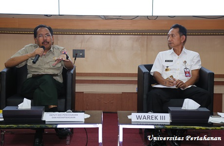 Kepala Badan Nasional Penanggulangan Bencana Berikan Kuliah Umum di Unhan