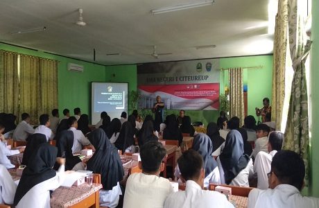 UNHAN Laksanakan Program Unhan Mengajar di SMAN  1  Citeureup