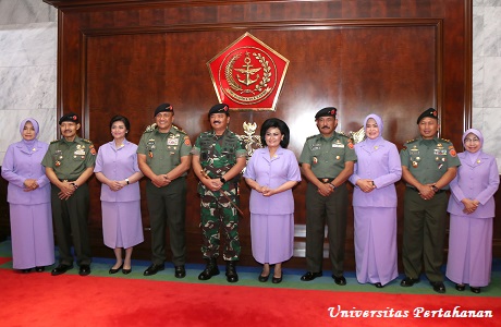 Laporan Kenaikan Pangkat Rektor Unhan Letjen TNI Dr. Tri Legionosuko, S.IP., M.AP di Hadapan Panglima dan Korp Raport di Hadapan Wakil Kepala Staf AD