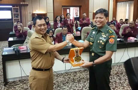 Fakultas Strategi Pertahanan Unhan Melaksanakan KKDN ke Kalimantan Selatan