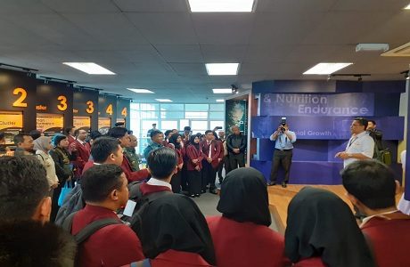 Mahasiswa FMP Unhan melaksanakan KKLN ke STRIDE (Science Technolology Research Institute for Defence), Kementerian Pertahanan Malaysia.