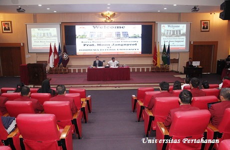 Mahasiswa Unhan Terima Kuliah Umum dari Prof. Moon Jangnyeol Executive Lecture Korea National Defense University (KNDU)