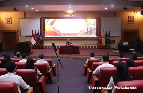 Rektor Unhan Pimpin Upacara Pelatihan pembelajaran Mahasiswa Baru Unhan TA. 2019-2020