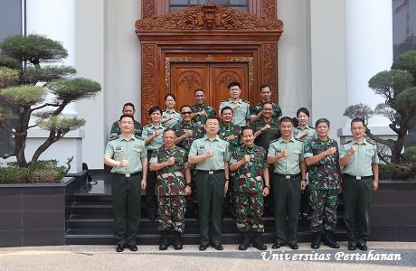 Rektor Unhan terima kunjugan Delegasi Academy of Military Science (AS) PLA China