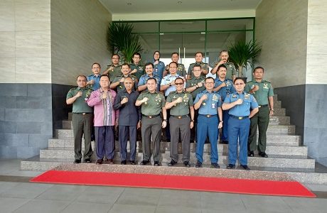 Civitas akademi Fakultas Strategi Pertahanan Unhan laksanakan studi Visit di Pemprov Sulawesi Utara gali Potensi kewilayahan