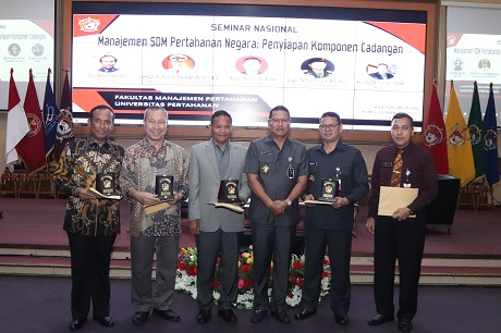 Unhan Selenggarakan Seminar Nasional Manajemen  SDM Pertahanan : Penyiapan Komponen Cadangan