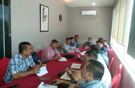 Dekan Unhan Bersama Sesprodi Gelar Rapat Evaluasi KKDN FSP Di Swisbell Hotel Kendari