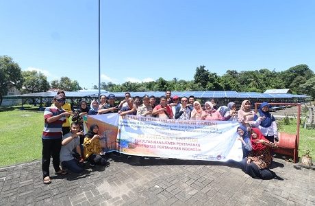 Fakultas Manajemen Pertahanan Unhan Melakukan Riset di PLTS Bunaken