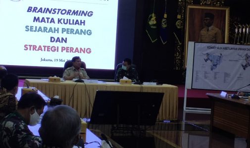 Menhan RI Bahas Sejarah Perang dan Strategi Perang Bersama Rektor Unhan dan Dosen Unhan