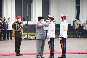 Unhan RI Laksanakan Upacara Peresmian Resimen Kadet Mahasiswa S1 Unhan RI