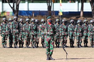 Upacara Penutupan Latihan Dasar Kemiliteran Kadet Mahasiswa Fakultas Vokasi Universitas Pertahanan RI TA. 2021/2022