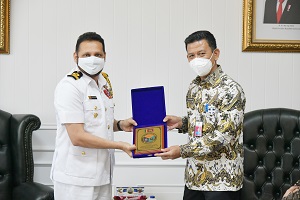 Rektor Unhan RI Menerima Kunjungan Courtesy Call Atase Pertahanan Sri Lanka