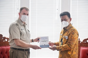 Rektor Unhan RI Terima Courtesy Call Athan Polandia Mr. Zbigniew Kmicinski