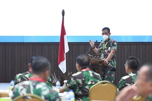 Rektor Unhan RI Jadi Narasumber pada Focus Group Discussion (FGD) bertajuk “Doktrin Opsmil Matra Darat Kartika Yudha”