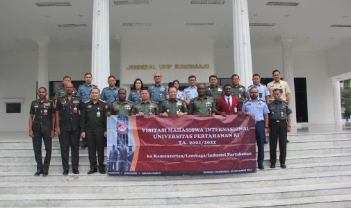 Mahasiswa Internasional Program Pascasarjana Unhan RI Melaksanakan Kunjungan Ke Direktorat Jenderal Strategi Pertahanan Kemhan RI.