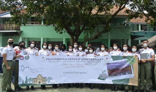 Kadet Mahasiswa S1 Unhan RI Beserta Dosen Prodi Biologi FMIPA Militer Unhan RI Melaksanakan Kegiatan Unhan Mengajar.