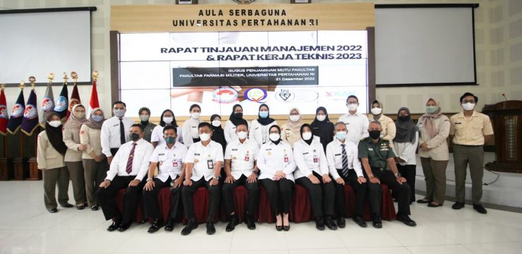 Rektor Unhan RI Membuka Rapat Tinjauan Manajemen Tahun 2022 dan Rapat Kerja Teknis Tahun 2023 Fakultas Farmasi Militer Unhan RI.