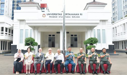 Rektor Unhan RI Menerima Kunjungan Courtesy Call Delegasi Lee Kuan Yew School of Public Policy dan The Purnomo Yusgiantoro Center.