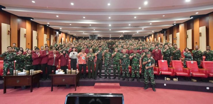 Mahasiswa Unhan RI Diskusi Interaktif dengan Letnan Kolonel Tituler Deddy Corbuzier