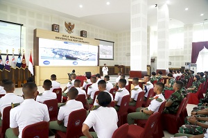Kadet Mahasiswa Program Studi Teknik Sipil Fakultas Sains dan Teknologi Unhan RI laksanakan Kuliah Pakar Civil Engineering Talk and Reinforce Indonesia’s Defense CENTROID#3