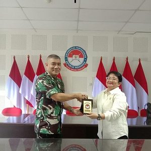 Fakultas Keamanan Nasional (FKN) Unhan RI bersama Fakultas Ilmu Sosial dan Ilmu Politik Universitas Lampung (UNILA) Laksanakan Penandatanganan Perjanjian Kerja Sama (PKS)