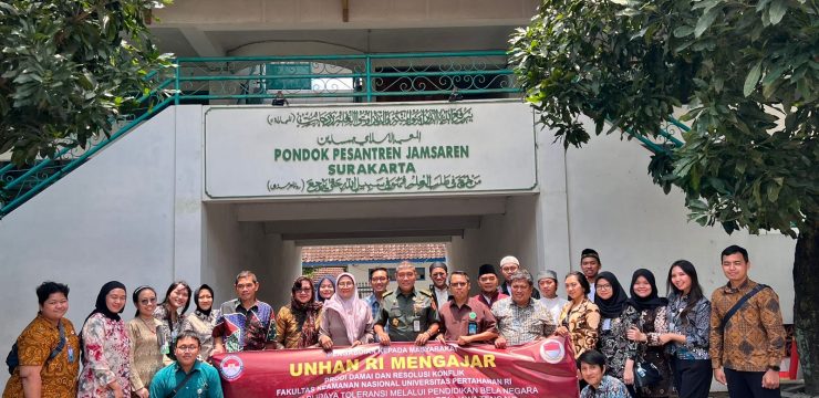 Program Studi Damai dan Resolusi Konflik FKN Unhan RI Melaksanakan Kegiatan Unhan RI Mengajar di Yayasan Pondok Pesantren Jamsaren.