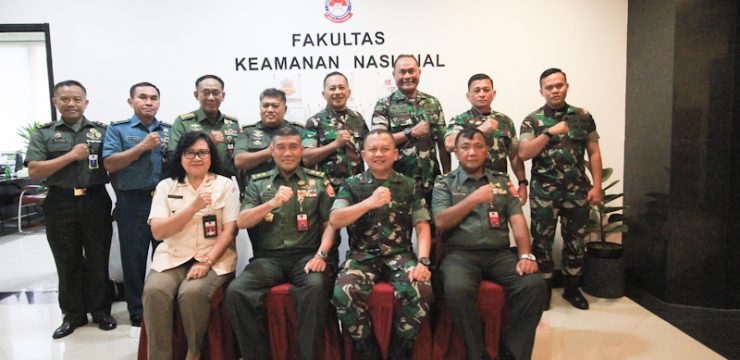 Fakultas Keamanan Nasional Unhan RI Menerima Kunjungan Tim Pokja Staf Ahli Kasad Bidang Bantuan Kemanusiaan.