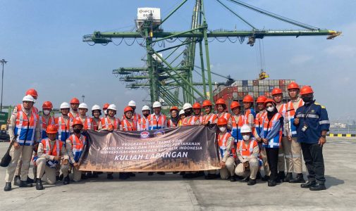 Kadet Mahasiswa Program Studi Teknik Sipil, Fakultas Sains dan Teknologi Pertahanan  Unhan RI Laksanakan Kuliah Lapangan Di Pelabuhan Kalibaru PT. Pelindo dan Rumah Pompa Waduk Pluit.