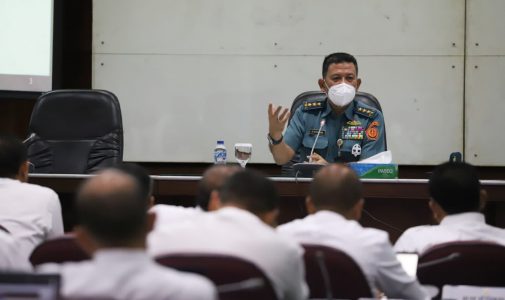 Rektor Universitas Pertahanan Republik Indonesia  Berikan Ceramah  Kepada Peserta Program Pendidikan Singkat Angkatan  XXIV Tahun 2023 di Lemhanas RI.