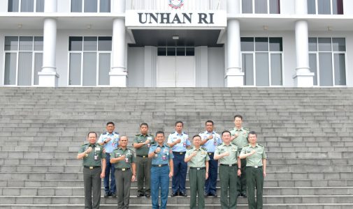 Unhan RI Menerima Kunjungan Delegasi National Defence University NDU China