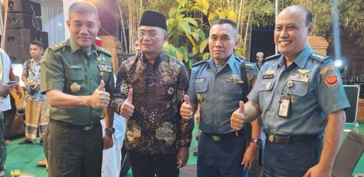 Fakultas Keamanan Nasional dan Pondok Pesantren Al Hidayah Kutorejo Merajut Rasa Kebangsaan