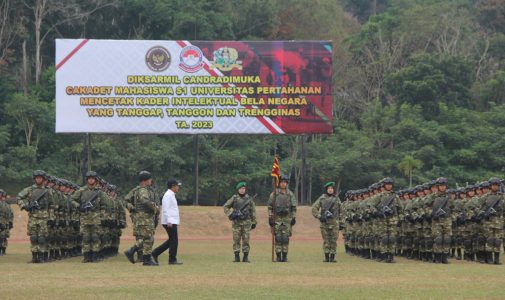 Wamenhan RI Secara Resmi Menutup Pendidikan Dasar Militer Chandradimuka Kadet Mahasiswa S1 Corhot-4 Unhan RI TA. 2023 dan Menetapkan Sebagai Komponen Cadangan Tahun 2023.