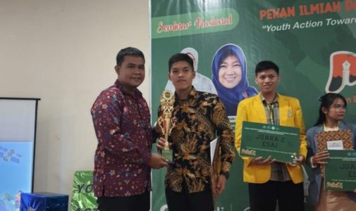 Kadet Mahasiswa Prodi Fisika Fakultas MIPA Militer Raih Juara I Lomba Esai Nasional dan Penghargaan Best Paper