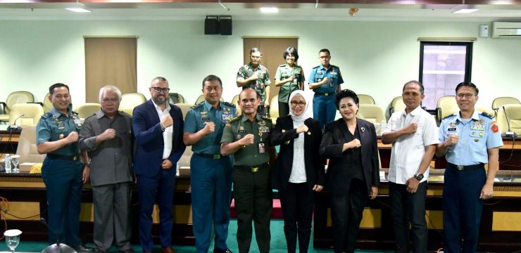 Rektor Unhan RI Sebagai Narasumber Pada Focus Group Discussion Evaluasi 20 Tahun UU TNI.