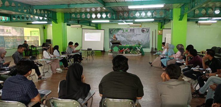 Kepala LPPN Unhan RI Menjadi Pembicara Pada Acara Advance Training Tingkat Nasional Badan Koordinasi Himpunan Mahasiswa Islam (BADKO HMI) Sumatera Bagian Selatan