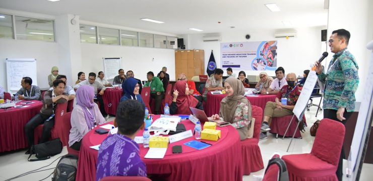 Hari Kedua Kegiatan Pelatihan Emergency Medical Teams WHO-RIDU (The Republic of Indonesia Defense University) fokus pada Logistik dan Standar WASH (Water, Sanitation, and Hygiene)