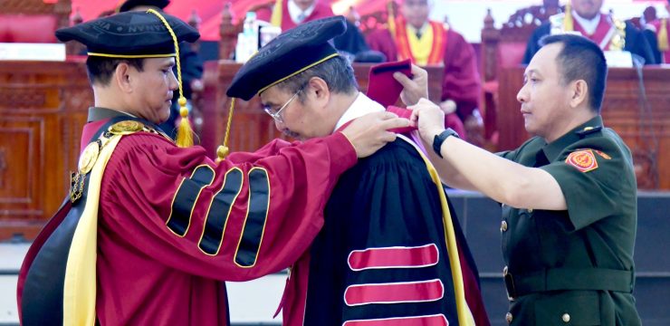 Unhan RI Laksanakan Pengukuhan Ilmu Pertahanan Bidang Hukum Tata Negara Fakultas Keamanan Nasional Prof. Dr. Jimly Asshiddiqie, SH., M.H., sebagai Guru Besar Tidak Tetap Ilmu Pertahanan Bidang Hukum Tata Negara Fakultas Keamanan Nasional Unhan RI