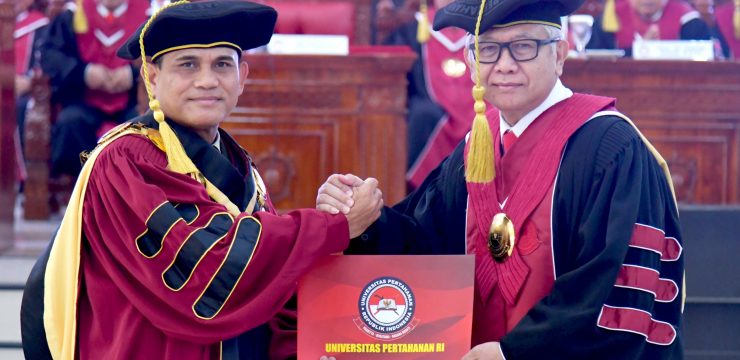 Unhan RI Laksanakan Pengukuhan Guru Besar Ilmu Pertahanan Bidang Kebijakan Penerbangan Pascasarjana Unhan RI Prof. Dr. lr. Asep Adang Supriyadi, S.T., M.M., IPU., ASEAN Eng., sebagai Guru Besar Tetap Ilmu Pertahanan Bidang Kebijakan Penerbangan Pascasarjana Unhan RI.