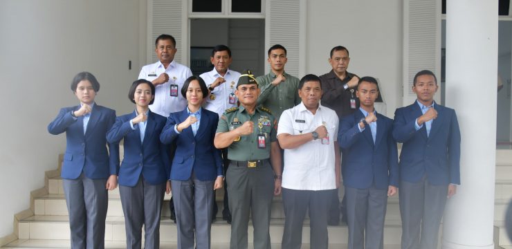 Rektor Unhan RI Melepas Lima Kadet Mahasiswa S1 Unhan RI Untuk Mengikuti Program Pertukaran Pelajar dengan Rabdan Academy Uni Emirat Arab 2024.